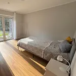 Appartamento Sonniges Garten-apartment In Ruhiger Parklage *