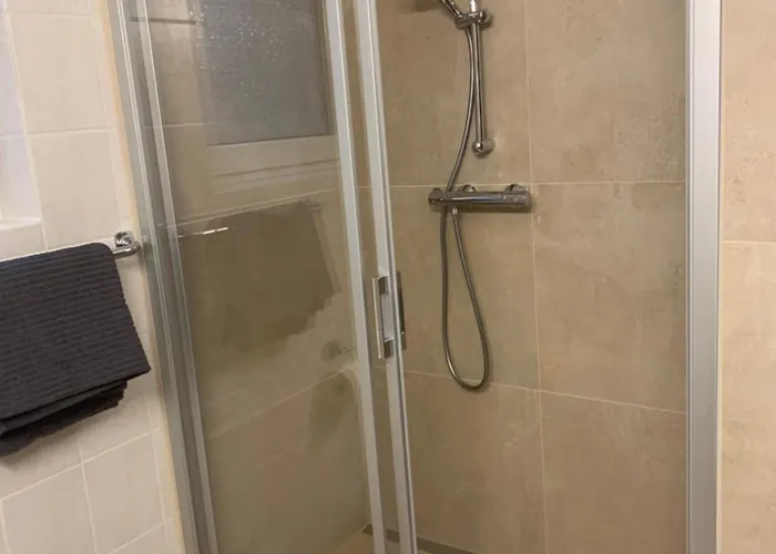 Sonniges Garten-apartment In Ruhiger Parklage Appartement Bad Segeberg